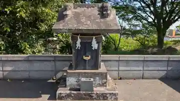 祠(田中支隊記念碑)の本殿・本堂