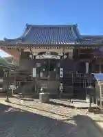 地蔵寺の{uncategorized: "未分類", other: "その他", undefined: "問題あり", building: "その他建物", grave: "お墓", sacred_gate: "鳥居", guardian: "狛犬", statue: "像", buddha: "仏像", history: "歴史", nature: "自然", garden: "庭園", animal: "動物", pagoda: "塔", temizu: "手水舎", mountain_gate: "山門・神門", sanctuary: "本殿・本堂", subordinate: "末社・摂社", art: "芸術", scenery: "景色", jizo: "地蔵", ema: "絵馬", goshuin: "御朱印", omikuji: "おみくじ", items: "授与品その他", amulet: "お守り", goshuincho: "御朱印帳", eats: "食事", festival: "お祭り", votive_dance: "神楽", shichigosan: "七五三参", wedding: "結婚式", experience: "体験その他", initially: "初詣", around: "周辺", anti_infection: "感染症対策"}