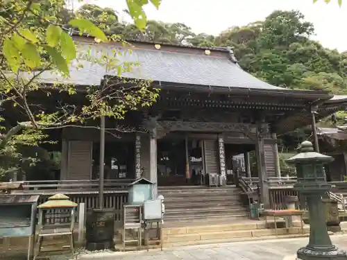 薬王寺の本殿・本堂