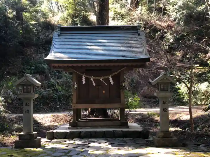 小國神社の末社・摂社