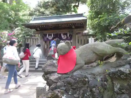 根津神社の狛犬