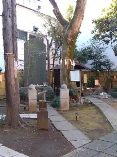 くまくま神社(導きの社 熊野町熊野神社)(東京都)