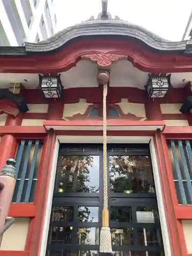 誕生八幡神社の本殿