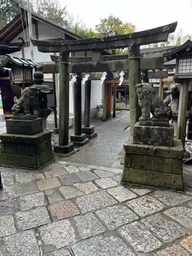 銭洗弁財天宇賀福神社(神奈川県)