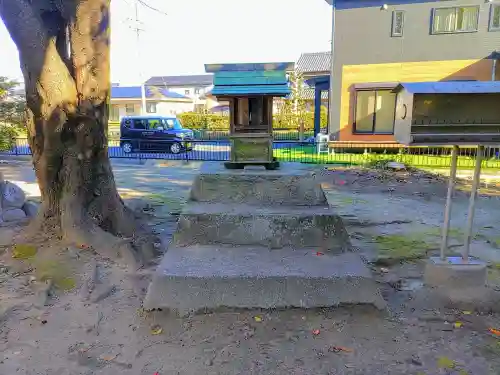 神明社（桜方）の末社・摂社