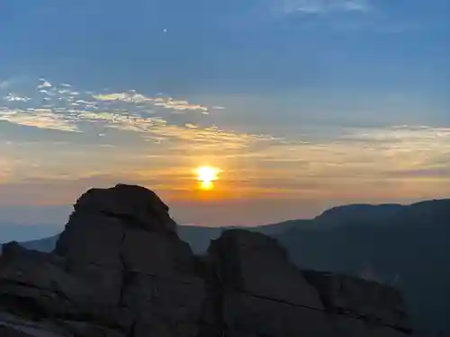 禰固岳神社の景色