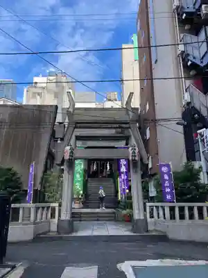 烏森神社の鳥居