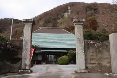 大聖院(高塚不動尊)の本殿・本堂