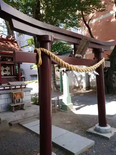 三吉神社の鳥居