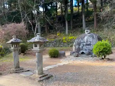 諏訪大社下社春宮(長野県)