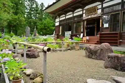 光照寺(新潟県)