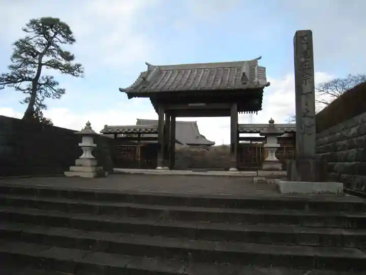 下之坊の山門・神門