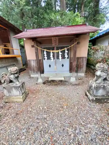 磐裂根裂神社の末社