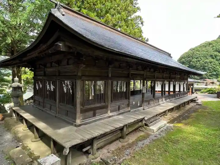 諏訪大社上社前宮(長野県)