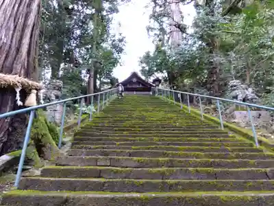 埴生護國八幡宮(富山県)