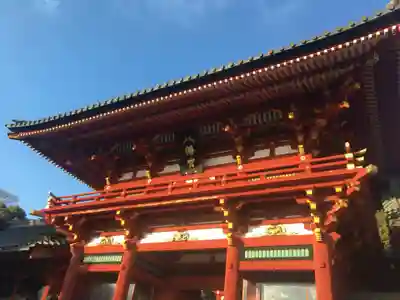 鶴岡八幡宮の山門・神門