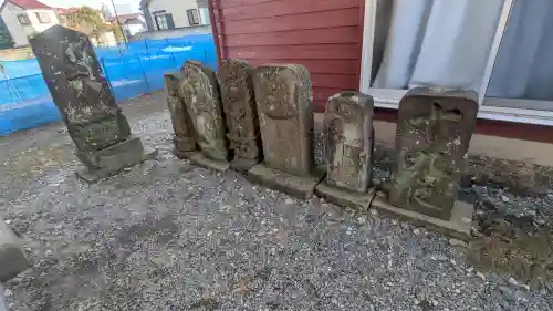三峯神社の{uncategorized: "未分類", other: "その他", undefined: "問題あり", building: "その他建物", grave: "お墓", sacred_gate: "鳥居", guardian: "狛犬", statue: "像", buddha: "仏像", history: "歴史", nature: "自然", garden: "庭園", animal: "動物", pagoda: "塔", temizu: "手水舎", mountain_gate: "山門・神門", sanctuary: "本殿・本堂", subordinate: "末社・摂社", art: "芸術", scenery: "景色", jizo: "地蔵", ema: "絵馬", goshuin: "御朱印", omikuji: "おみくじ", items: "授与品その他", amulet: "お守り", goshuincho: "御朱印帳", eats: "食事", festival: "お祭り", votive_dance: "神楽", shichigosan: "七五三参", wedding: "結婚式", experience: "体験その他", initially: "初詣", around: "周辺", anti_infection: "感染症対策"}