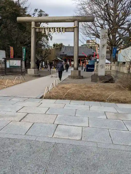 浅草神社の鳥居