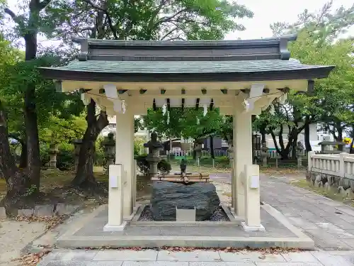 日吉神社の手水舎