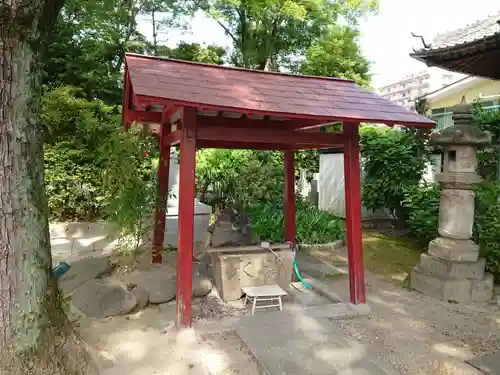 願成寺の手水舎