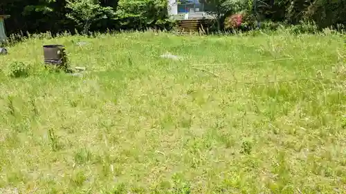 湘山稲荷大明神の庭園