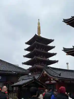 浅草寺の{uncategorized: "未分類", other: "その他", undefined: "問題あり", building: "その他建物", grave: "お墓", sacred_gate: "鳥居", guardian: "狛犬", statue: "像", buddha: "仏像", history: "歴史", nature: "自然", garden: "庭園", animal: "動物", pagoda: "塔", temizu: "手水舎", mountain_gate: "山門・神門", sanctuary: "本殿・本堂", subordinate: "末社・摂社", art: "芸術", scenery: "景色", jizo: "地蔵", ema: "絵馬", goshuin: "御朱印", omikuji: "おみくじ", items: "授与品その他", amulet: "お守り", goshuincho: "御朱印帳", eats: "食事", festival: "お祭り", votive_dance: "神楽", shichigosan: "七五三参", wedding: "結婚式", experience: "体験その他", initially: "初詣", around: "周辺", anti_infection: "感染症対策"}