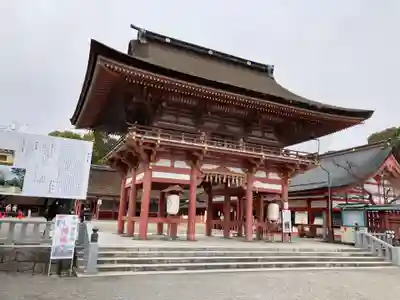 津島神社の山門・神門