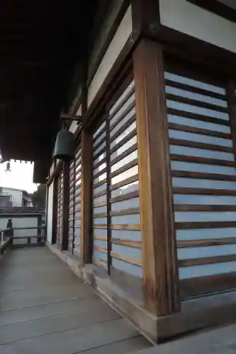 西新井大師総持寺の本殿・本堂