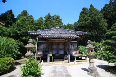 東泉寺の本殿・本堂