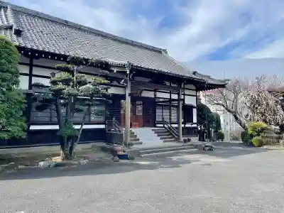 西念寺の{uncategorized: "未分類", other: "その他", undefined: "問題あり", building: "その他建物", grave: "お墓", sacred_gate: "鳥居", guardian: "狛犬", statue: "像", buddha: "仏像", history: "歴史", nature: "自然", garden: "庭園", animal: "動物", pagoda: "塔", temizu: "手水舎", mountain_gate: "山門・神門", sanctuary: "本殿・本堂", subordinate: "末社・摂社", art: "芸術", scenery: "景色", jizo: "地蔵", ema: "絵馬", goshuin: "御朱印", omikuji: "おみくじ", items: "授与品その他", amulet: "お守り", goshuincho: "御朱印帳", eats: "食事", festival: "お祭り", votive_dance: "神楽", shichigosan: "七五三参", wedding: "結婚式", experience: "体験その他", initially: "初詣", around: "周辺", anti_infection: "感染症対策"}