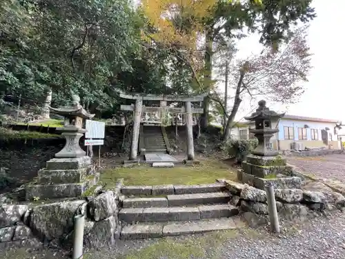 若宮神社の鳥居