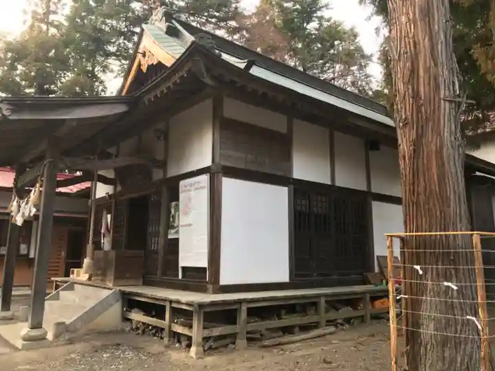 三峯神社の本殿・本堂