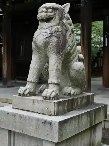 川口神社の狛犬