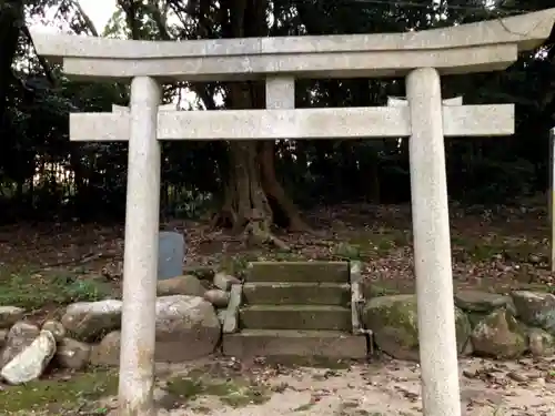 敏太神社の鳥居