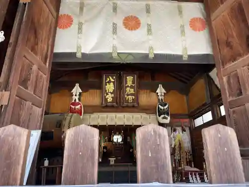 曩祖八幡宮の本殿・本堂