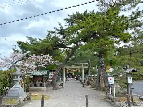 建部大社の建物その他