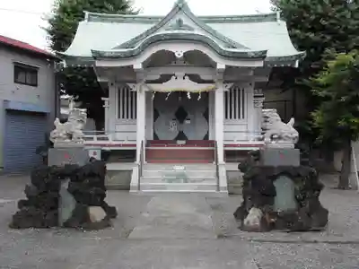 亀高神社の本殿・本堂