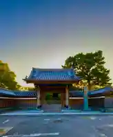 普元寺の山門・神門