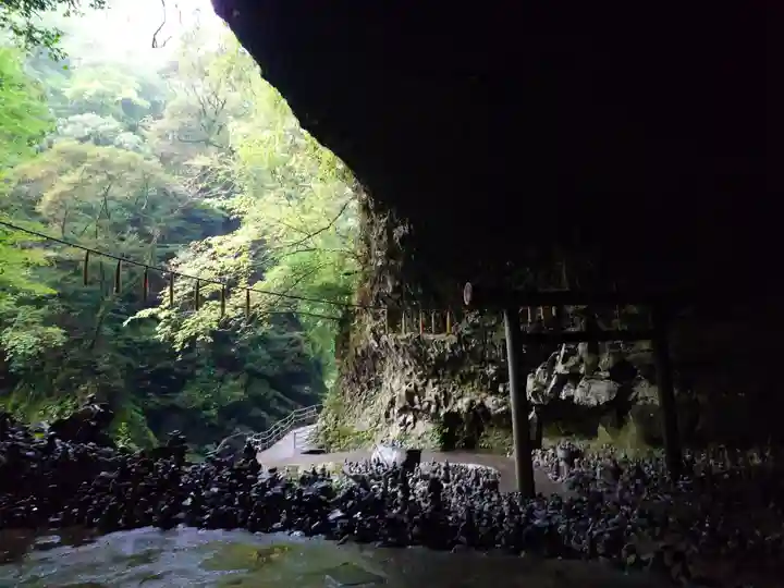 天安河原宮(宮崎県)