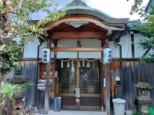 晴明神社の本殿