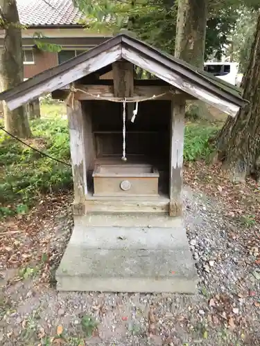 網戸神社の末社