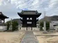 遍照寺の山門・神門