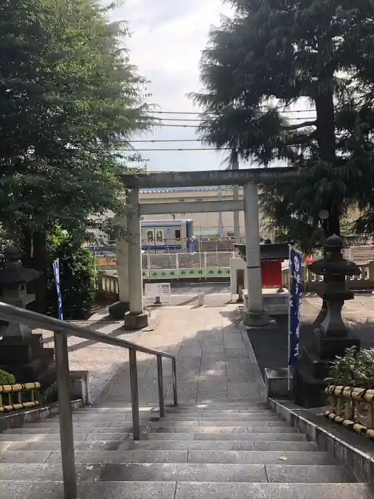 中野沼袋氷川神社の鳥居