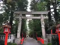 馬橋稲荷神社の鳥居