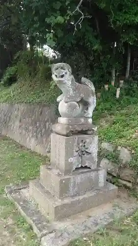 國崎八幡神社の狛犬