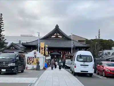 秋葉山圓通寺の本殿・本堂