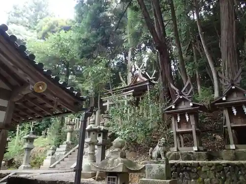 玉列神社の狛犬