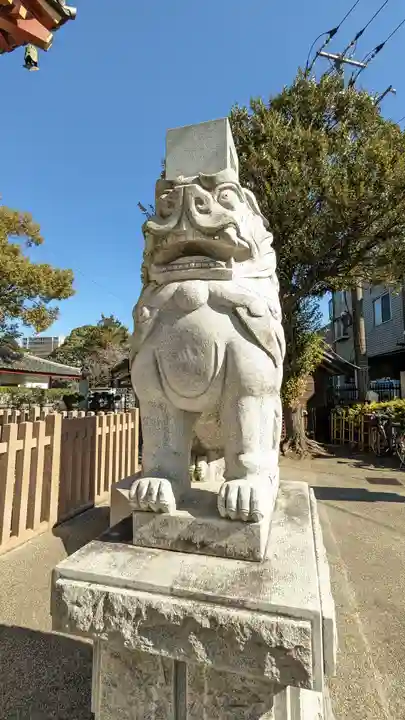 瀧泉寺(目黒不動尊)の狛犬