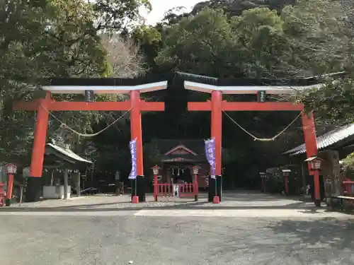 諏訪神社の鳥居