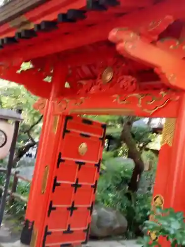 愛宕神社の山門・神門